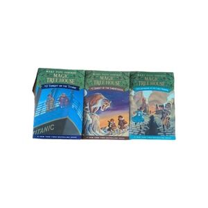 3 Books. Magic Tree House by Mary Pope Osborne. #7,17,24 From The Collection.‎